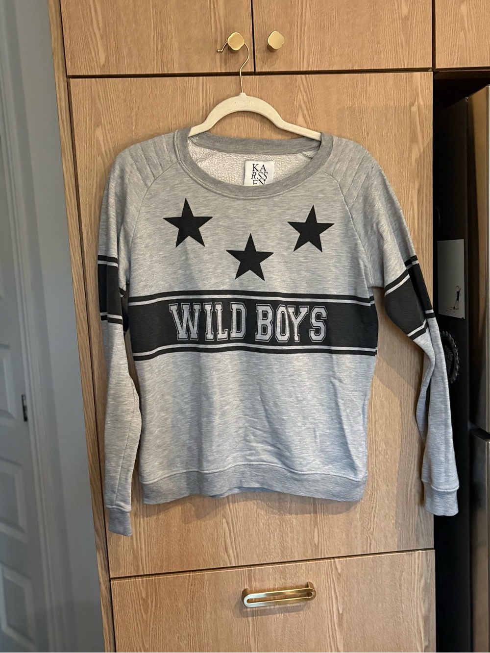 Zoe Karssen Grey Sweatshirt with Black Stars and 'WILD BOYS' Graphic